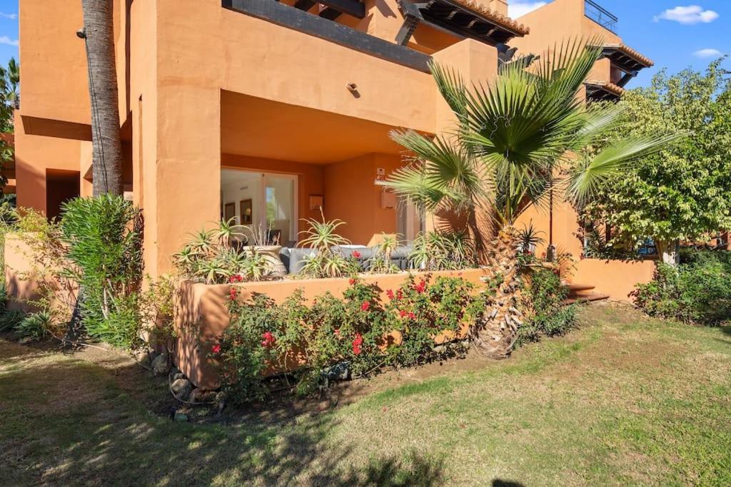 Stunning 3-bedroom In Alminar De - Rdr456 Appartement